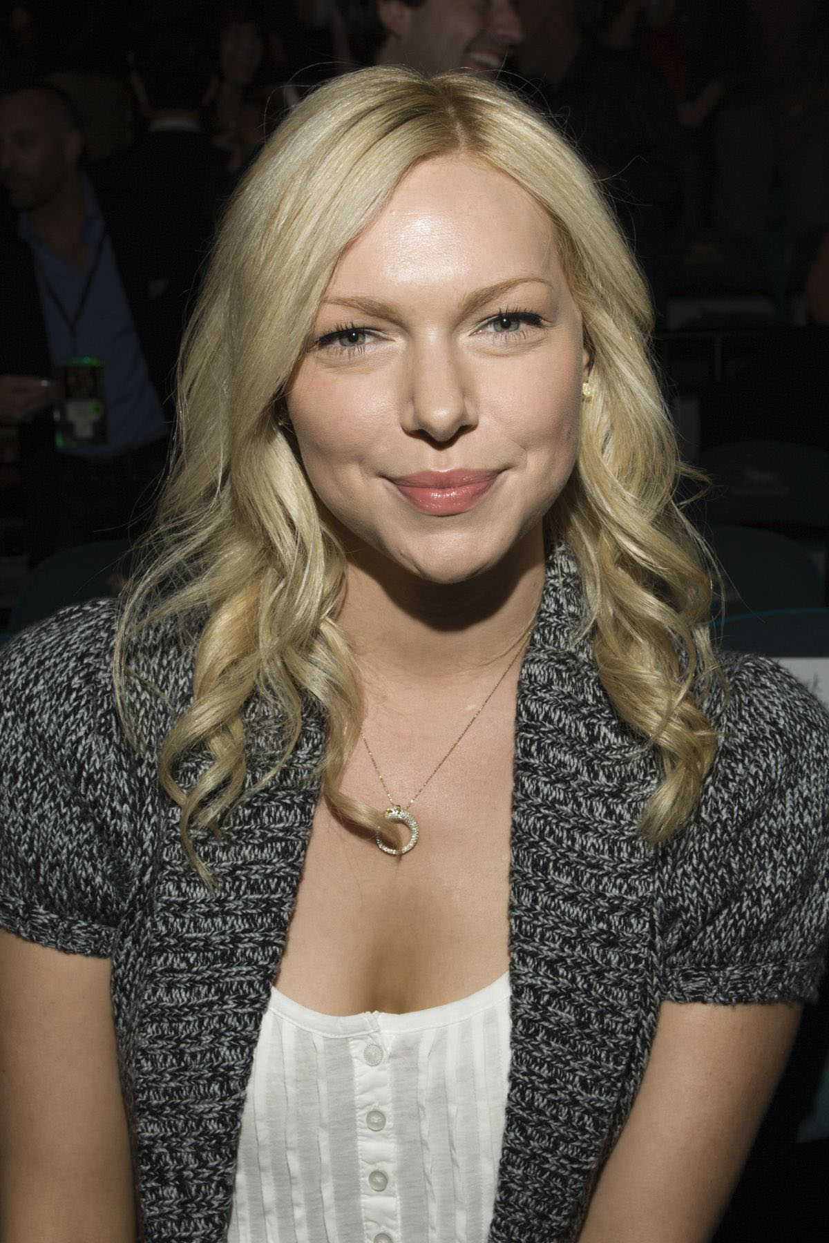 Laura Prepon