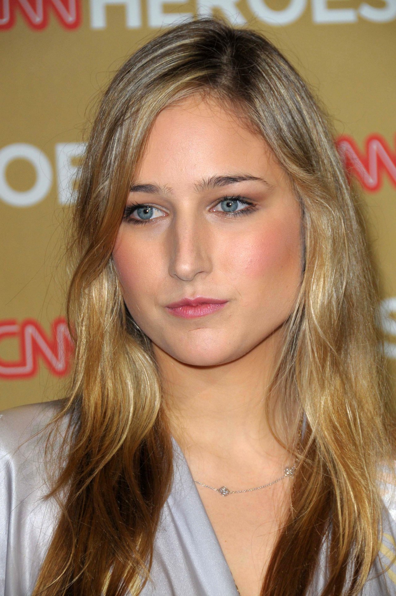 Leelee Sobieski